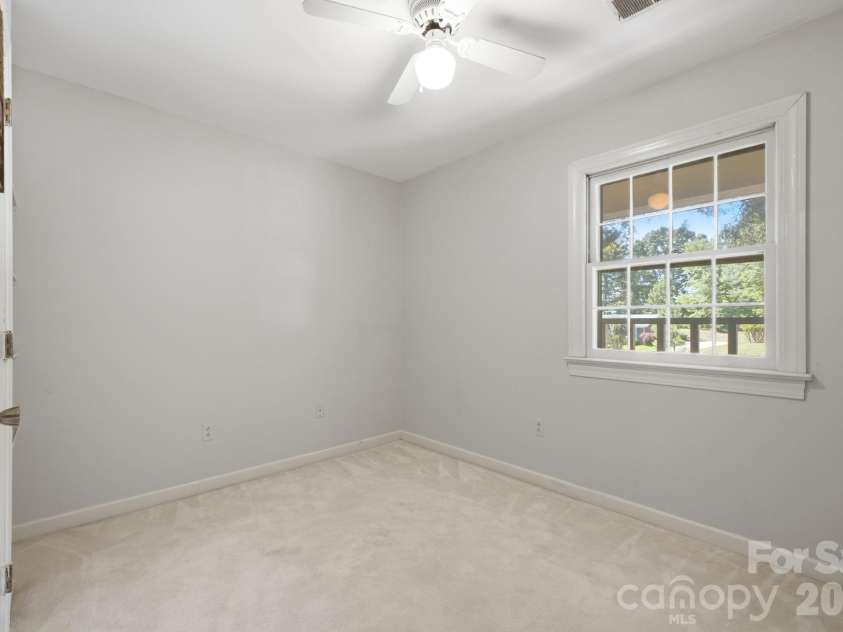 710 37th Avenue, Hickory, NC 28601.  MLS# CAR4399079, YatesRealty ID 39244. 