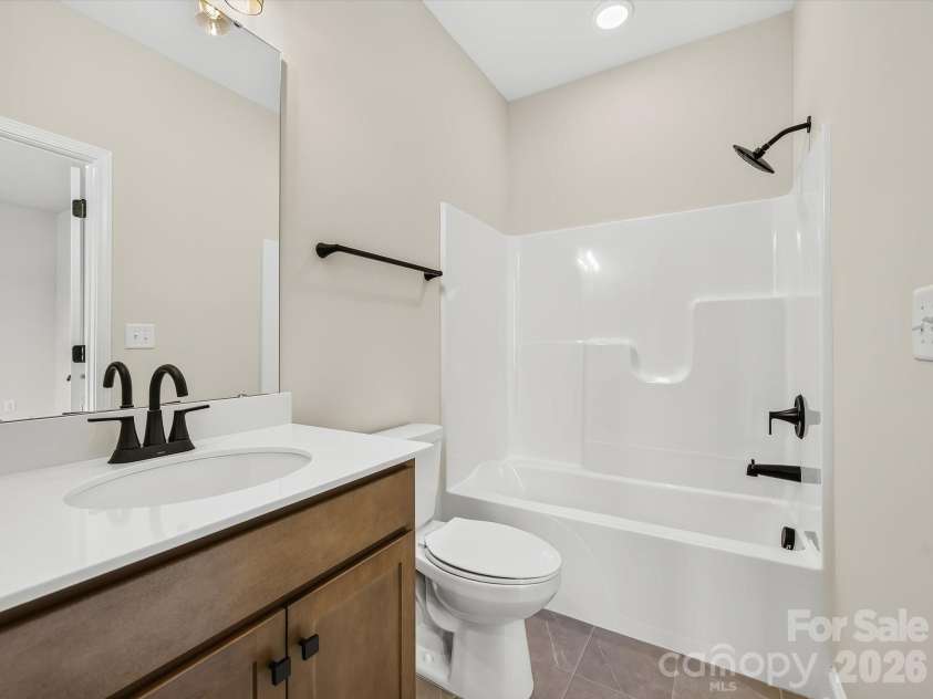 16020 Cloud Nine Court, Matthews, NC 28105.  MLS# CAR4350170, YatesRealty ID 39246. Bath 3