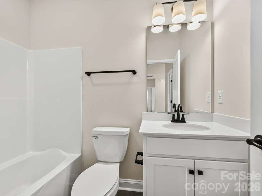 16020 Cloud Nine Court, Matthews, NC 28105.  MLS# CAR4350170, YatesRealty ID 39246. Bath 4