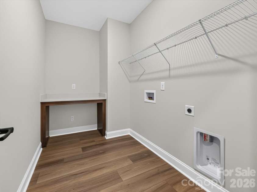 16020 Cloud Nine Court, Matthews, NC 28105.  MLS# CAR4350170, YatesRealty ID 39246. Laundry Room