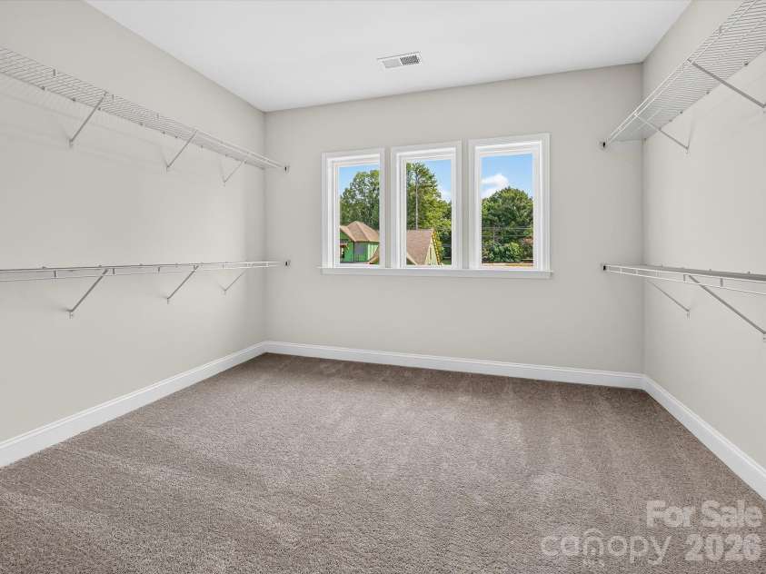16020 Cloud Nine Court, Matthews, NC 28105.  MLS# CAR4350170, YatesRealty ID 39246. Primary Closet