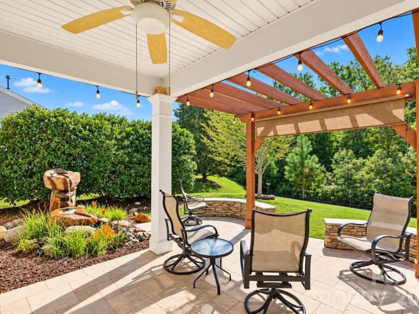 8077 Crater Lake Drive, Indian Land, SC 29707.  MLS# CAR4433887, YatesRealty ID 39248. 