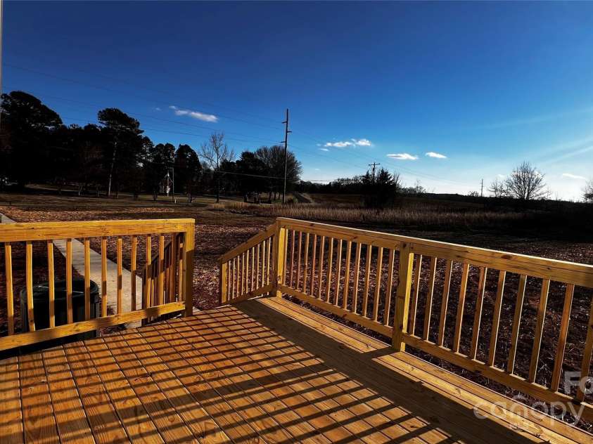 507 Lackey Farm Road, Stony Point, NC 28678.  MLS# CAR4218015, YatesRealty ID 3925. 