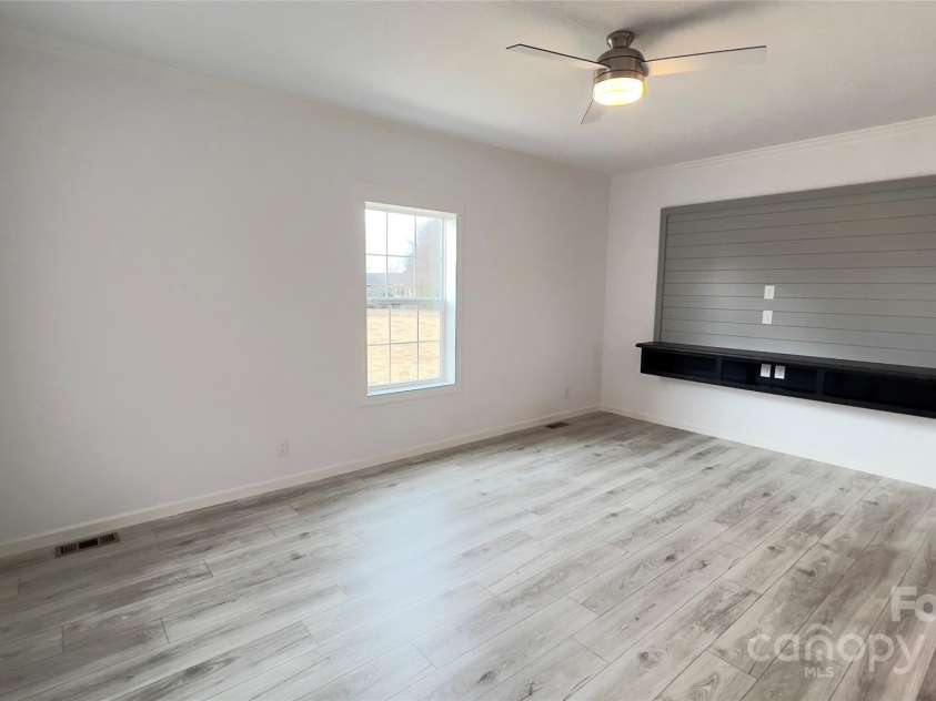 507 Lackey Farm Road, Stony Point, NC 28678.  MLS# CAR4218015, YatesRealty ID 3925. 