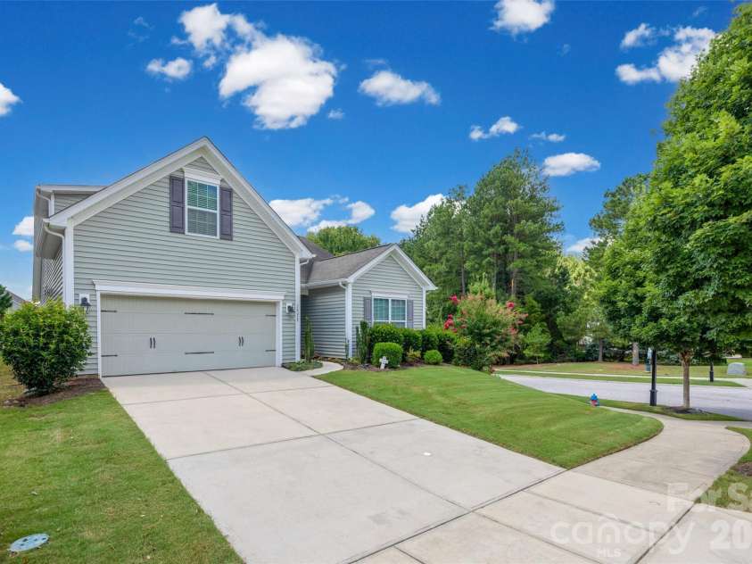 78029 Rillstone Drive, Lancaster, SC 29720.  MLS# CAR4404905, YatesRealty ID 39250. 