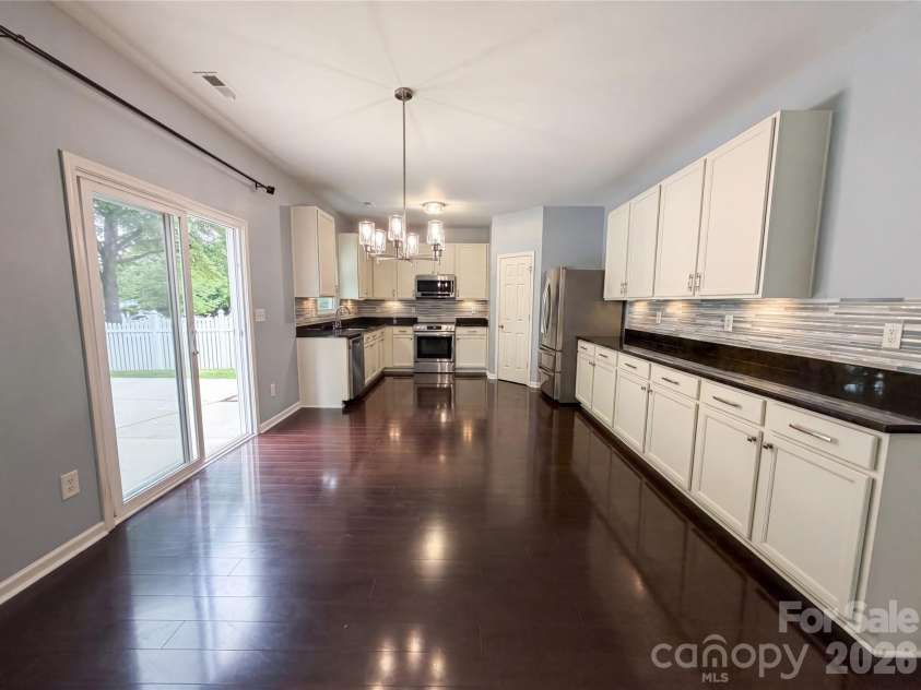 221 Sycamore Creek Road, Fort Mill, SC 29708.  MLS# CAR4379306, YatesRealty ID 39251. 