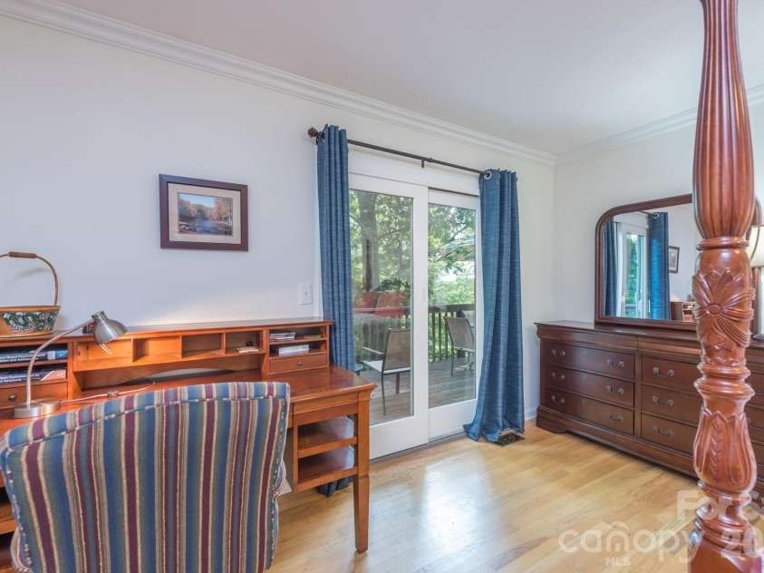 275 Allen Mountain Drive, Black Mountain, NC 28711.  MLS# CAR4403183, YatesRealty ID 39255. 