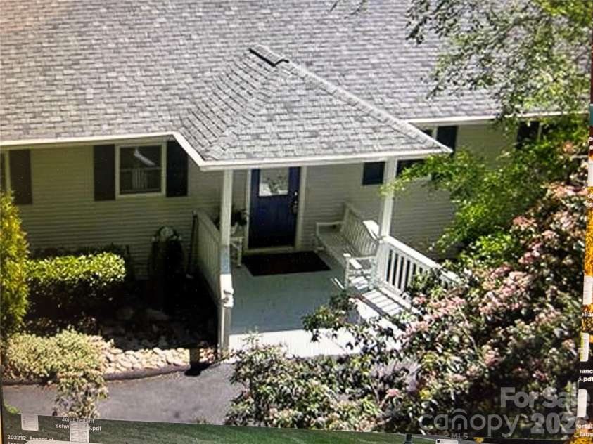 275 Allen Mountain Drive, Black Mountain, NC 28711.  MLS# CAR4403183, YatesRealty ID 39255. 