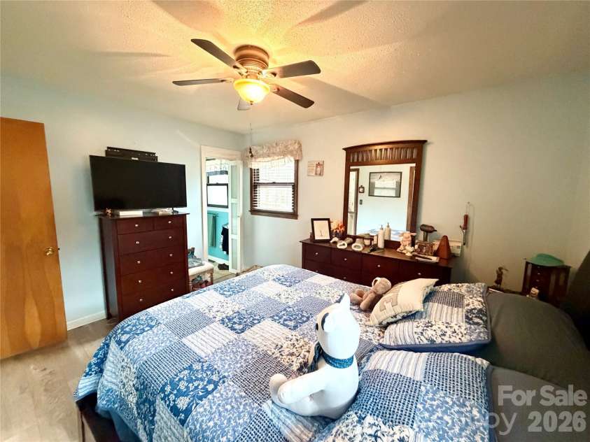 701 Cherry Lane, Shelby, NC 28150.  MLS# CAR4354299, YatesRealty ID 3926. 