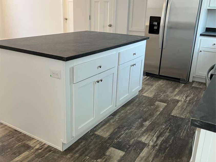 823 Wellwood Avenue, Statesville, NC 28677.  MLS# CAR4215881, YatesRealty ID 3926. 