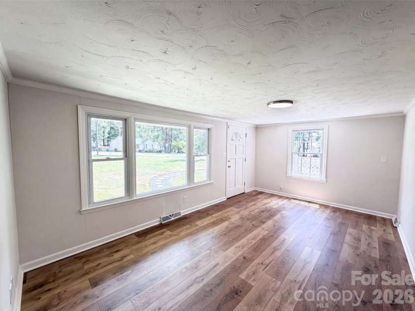 9801 Hannon Road, Charlotte, NC 28227.  MLS# CAR4404107, YatesRealty ID 39260. 