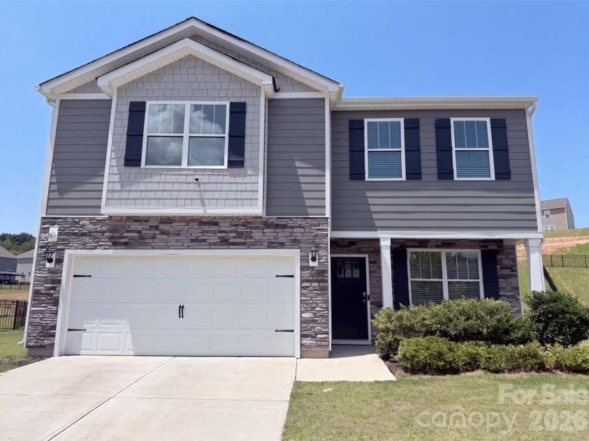115 Spring Hall Drive, Troutman, NC 28166.  MLS# CAR4403525, YatesRealty ID 39261. 