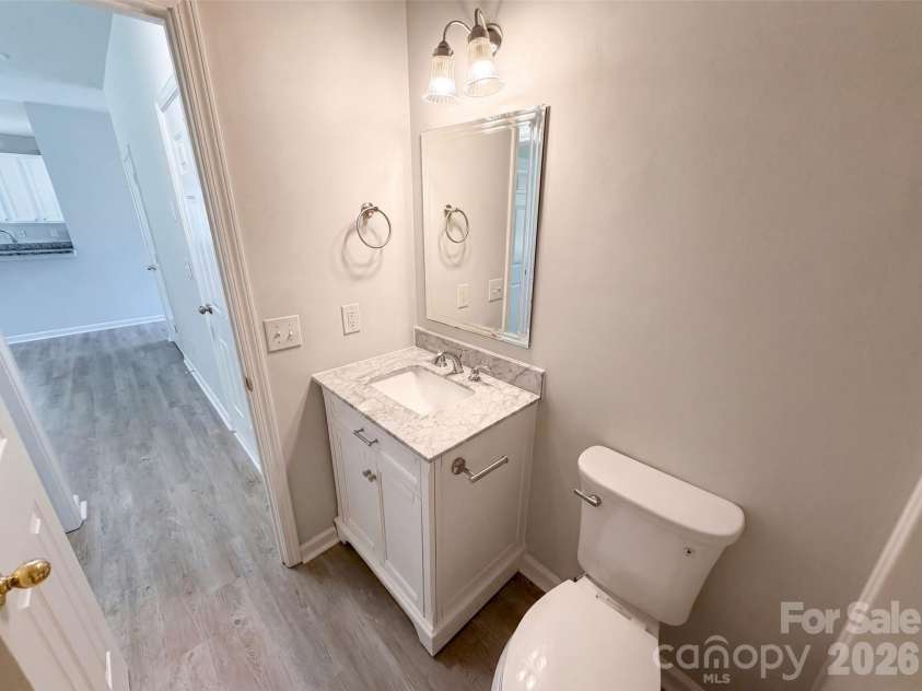 11528 Erwin Ridge Avenue, Charlotte, NC 28213.  MLS# CAR4396730, YatesRealty ID 39262. 
