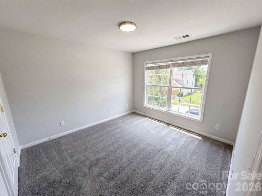 11528 Erwin Ridge Avenue, Charlotte, NC 28213.  MLS# CAR4396730, YatesRealty ID 39262. 