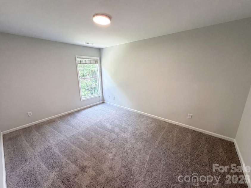 11528 Erwin Ridge Avenue, Charlotte, NC 28213.  MLS# CAR4396730, YatesRealty ID 39262. 