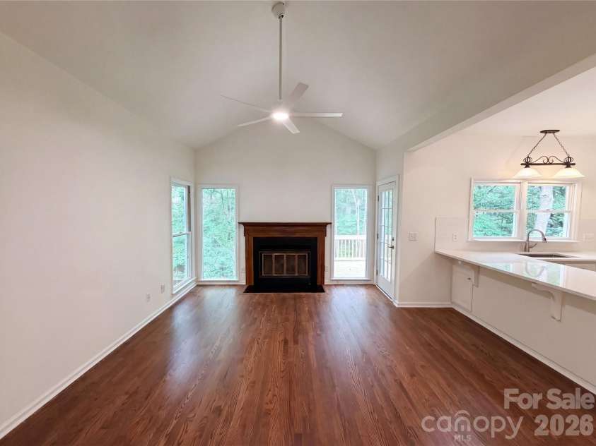 5908 Bookbinders Lane, Charlotte, NC 28270.  MLS# CAR4379296, YatesRealty ID 39263. 