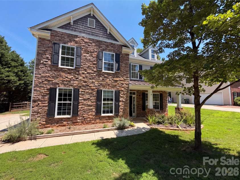 5837 Mcdowell Run Drive, Huntersville, NC 28078.  MLS# CAR4352611, YatesRealty ID 39265. 
