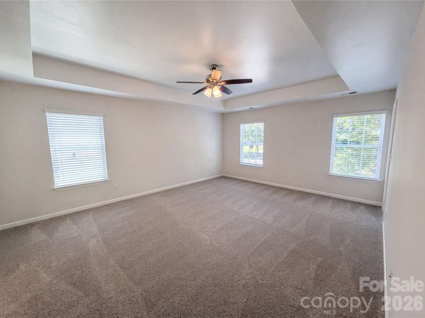 5837 Mcdowell Run Drive, Huntersville, NC 28078.  MLS# CAR4352611, YatesRealty ID 39265. 