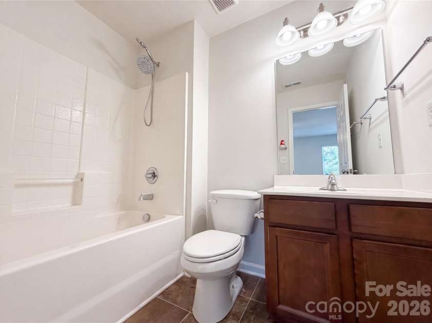 5837 Mcdowell Run Drive, Huntersville, NC 28078.  MLS# CAR4352611, YatesRealty ID 39265. 