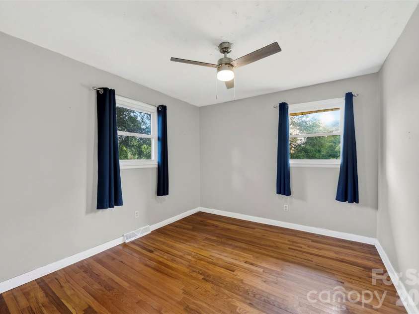 112 Luthers Road, Kings Mountain, NC 28086.  MLS# CAR4406504, YatesRealty ID 39266. 