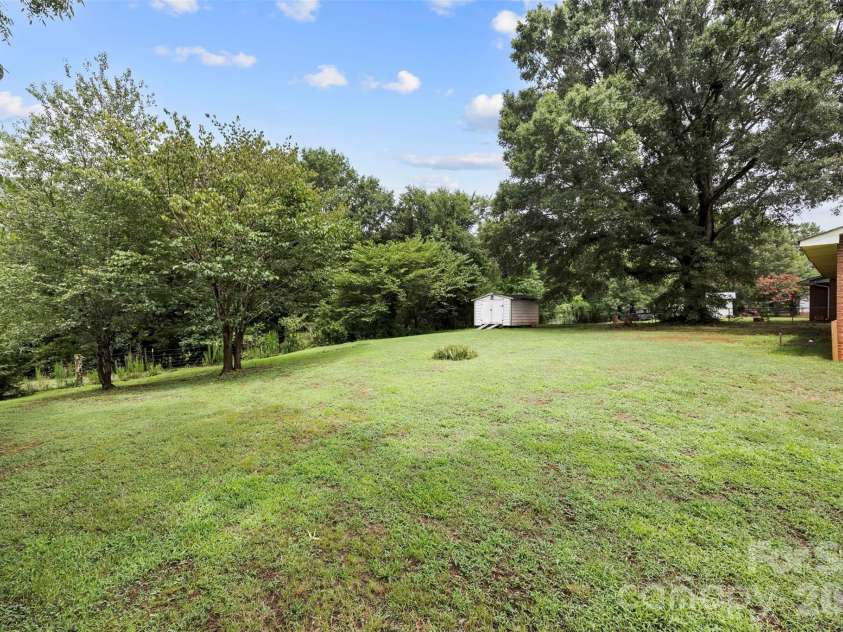 112 Luthers Road, Kings Mountain, NC 28086.  MLS# CAR4406504, YatesRealty ID 39266. 