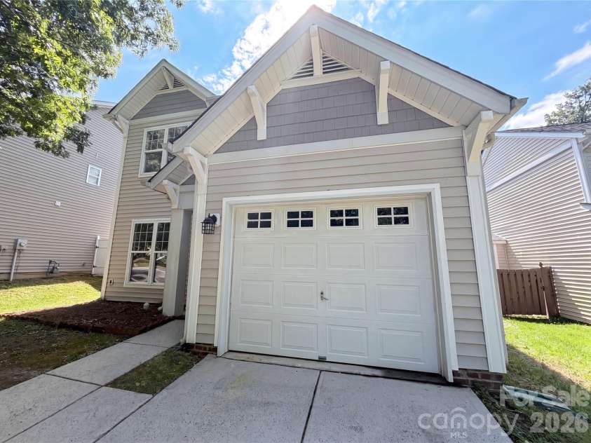 10648 Secret Garden Lane, Charlotte, NC 28214.  MLS# CAR4389944, YatesRealty ID 39267. 