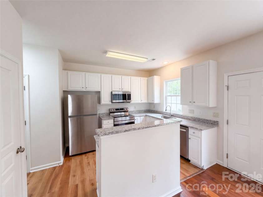 10648 Secret Garden Lane, Charlotte, NC 28214.  MLS# CAR4389944, YatesRealty ID 39267. 
