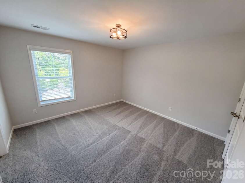 5013 Shadowbrook Road, Waxhaw, NC 28173.  MLS# CAR4419431, YatesRealty ID 39268. 