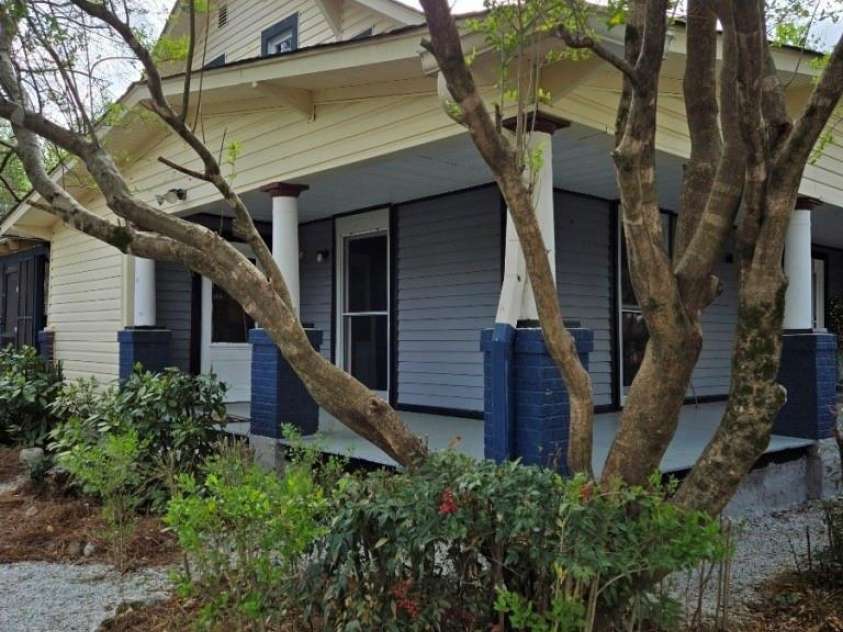 724 Summit Street, Walnut Cove, NC 27052.  MLS# CAR4226251, YatesRealty ID 3927. 