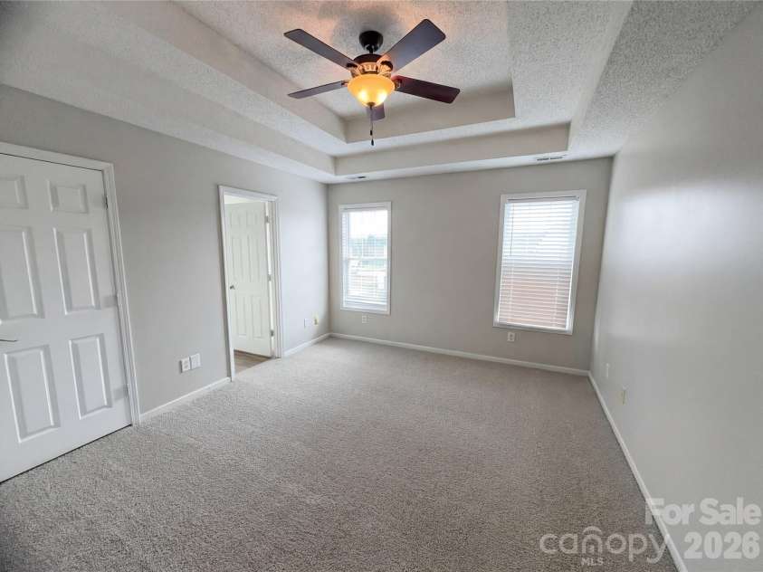 368 Holstein Drive, Dallas, NC 28034.  MLS# CAR4350105, YatesRealty ID 39271. 