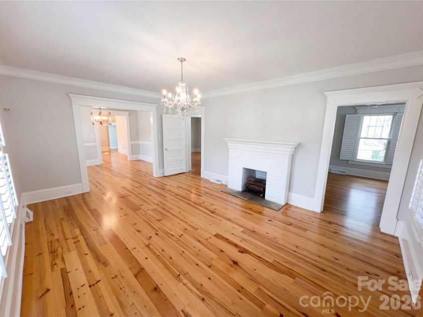 1108 Herrin Avenue, Charlotte, NC 28205.  MLS# CAR4357238, YatesRealty ID 39272. 