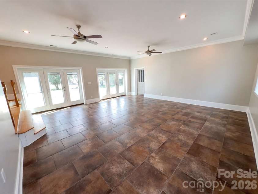 1108 Herrin Avenue, Charlotte, NC 28205.  MLS# CAR4357238, YatesRealty ID 39272. 