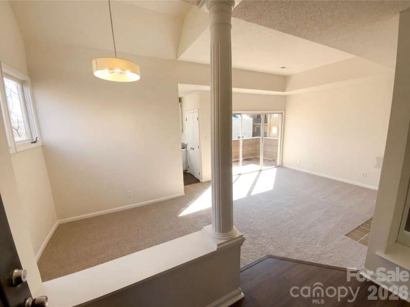 1101 Morehead Street, Charlotte, NC 28204.  MLS# CAR4345378, YatesRealty ID 39274. 