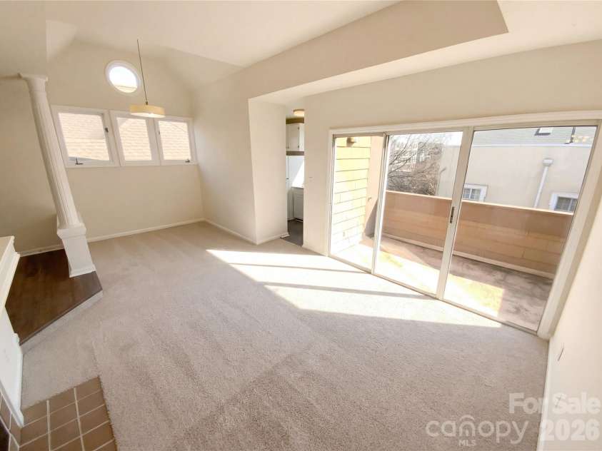 1101 Morehead Street, Charlotte, NC 28204.  MLS# CAR4345378, YatesRealty ID 39274. 
