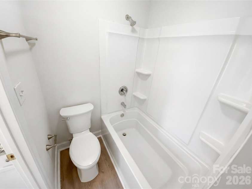 1101 Morehead Street, Charlotte, NC 28204.  MLS# CAR4345378, YatesRealty ID 39274. 