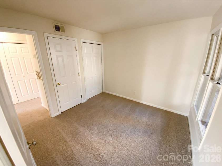 1101 Morehead Street, Charlotte, NC 28204.  MLS# CAR4345378, YatesRealty ID 39274. 