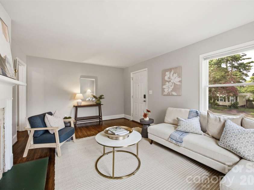 2516 Elon Street, Charlotte, NC 28208.  MLS# CAR4403824, YatesRealty ID 39275. 