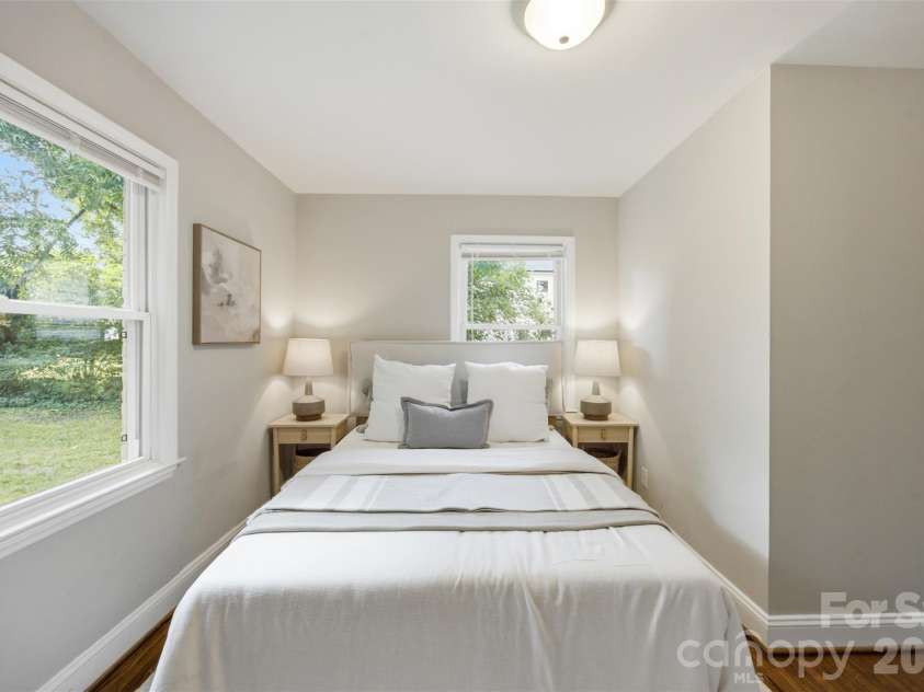 2516 Elon Street, Charlotte, NC 28208.  MLS# CAR4403824, YatesRealty ID 39275. 