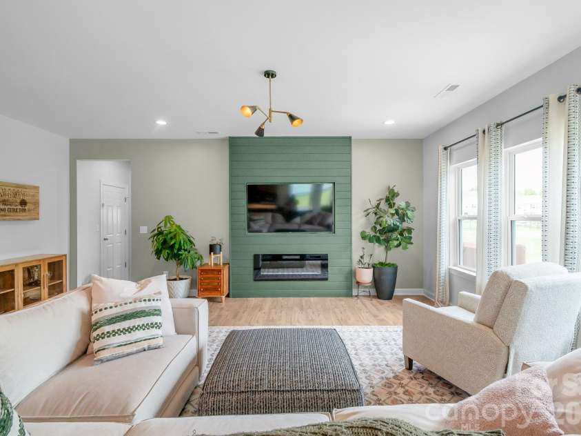 1046 Stone Marker Drive, Monroe, NC 28112.  MLS# CAR4406493, YatesRealty ID 39276. Spacious Living Room
