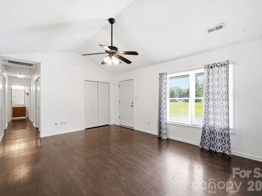 605 Brookside Drive, Monroe, NC 28110.  MLS# CAR4384329, YatesRealty ID 39277. 