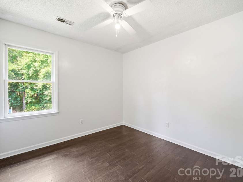 605 Brookside Drive, Monroe, NC 28110.  MLS# CAR4384329, YatesRealty ID 39277. 