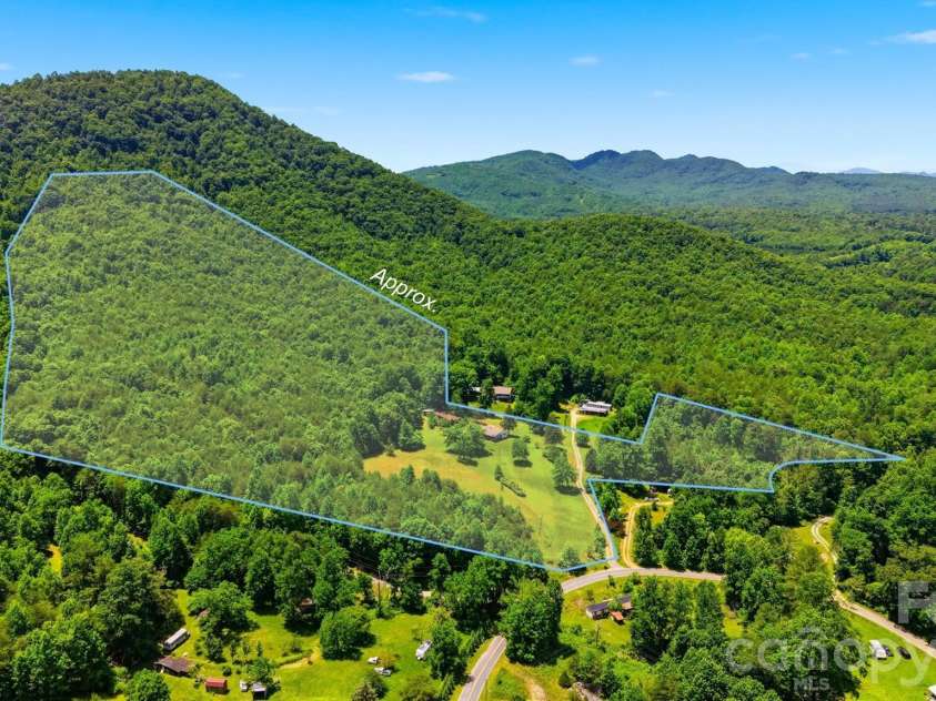 95 FieldStream Drive, Marion, NC 28752.  MLS# CAR4393374, YatesRealty ID 39278. 