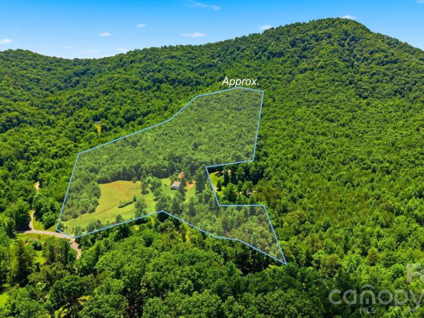 95 FieldStream Drive, Marion, NC 28752.  MLS# CAR4393374, YatesRealty ID 39278. 