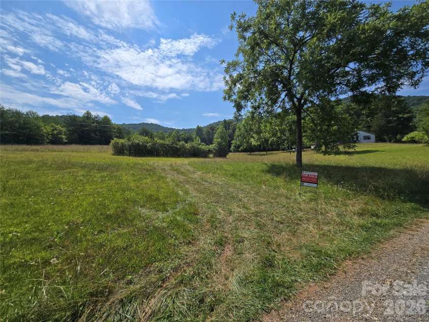 95 FieldStream Drive, Marion, NC 28752.  MLS# CAR4393374, YatesRealty ID 39278. 