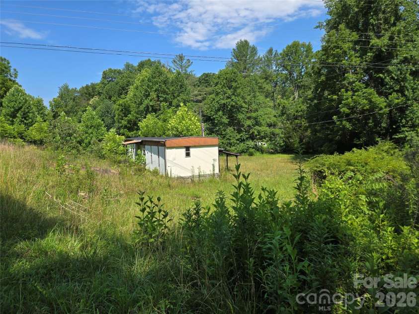 95 FieldStream Drive, Marion, NC 28752.  MLS# CAR4393374, YatesRealty ID 39278. 