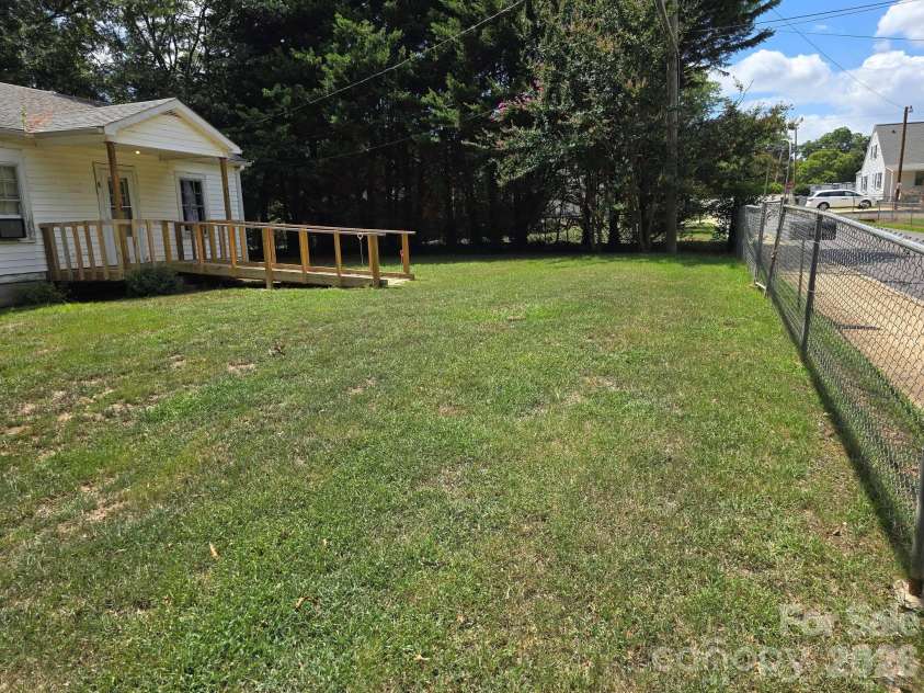 106 Lily Street, Shelby, NC 28152.  MLS# CAR4407011, YatesRealty ID 39279. 