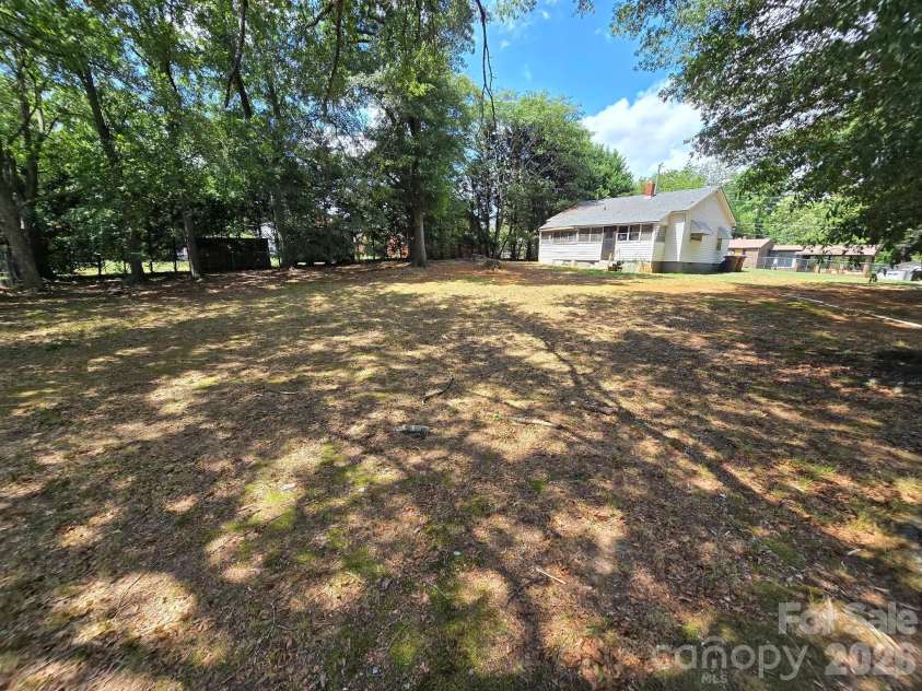 106 Lily Street, Shelby, NC 28152.  MLS# CAR4407011, YatesRealty ID 39279. 