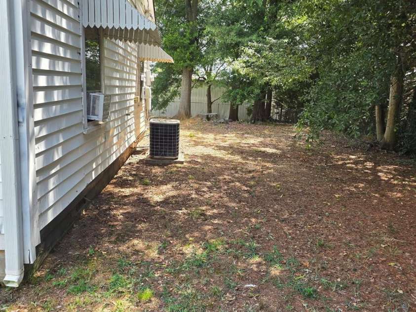 106 Lily Street, Shelby, NC 28152.  MLS# CAR4407011, YatesRealty ID 39279. 