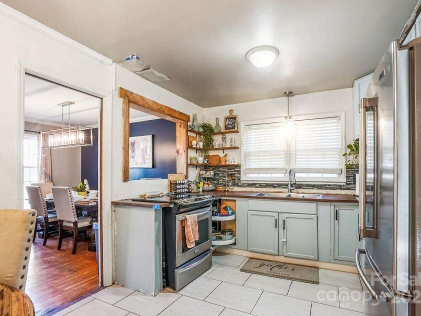 9801 Packard Street, Pineville, NC 28134.  MLS# CAR4318612, YatesRealty ID 3928. 