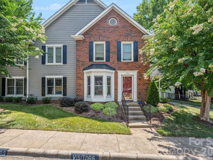 1793 Robinwood Road, Gastonia, NC 28054.  MLS# CAR4403138, YatesRealty ID 39280. 